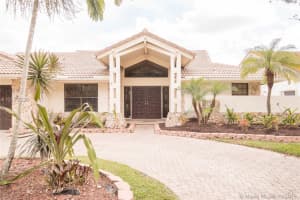 9066 NW 52nd Ct, Coral Springs, FL 33067, Sold 12/09/16