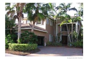 19404 Presidential Way, Miami, FL 33179, Sold 04/06/17