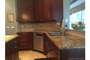 19404 Presidential Way, Miami, FL 33179, Sold 04/06/17