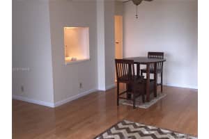 1050 SE 15th St, Fort Lauderdale, FL 33316, Sold 12/15/16