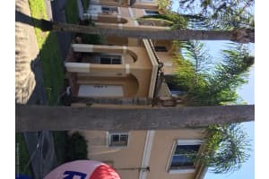 16622 NW 73rd Ave, Hialeah, FL 33014, Sold 01/23/17