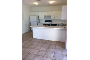 16622 NW 73rd Ave, Hialeah, FL 33014, Sold 01/23/17
