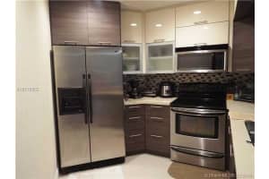 9725 Fontainebleau Blvd A207, Miami, FL 33172, Sold 12/07/16