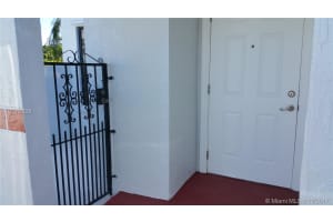 1713 San Remo Cir, Homestead, FL 33035, Sold 05/04/17