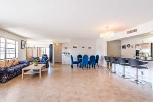 1301 NE 7th St, Hallandale Beach, FL 33009, Sold 05/31/17