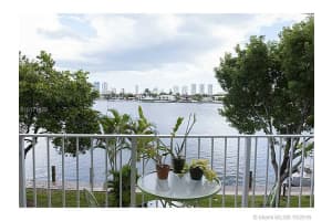 16570 NE 26th Ave #3i, North Miami Beach, FL 33160, Sold 10/01/18