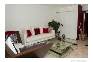 16570 NE 26th Ave #3i, North Miami Beach, FL 33160, Sold 10/01/18