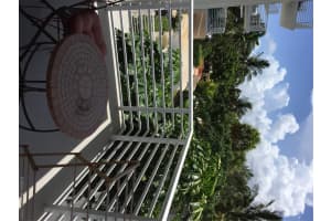 2851 S Ocean Blvd, Boca Raton, FL 33432, Sold 01/03/17