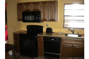 780 NE 199th St #206e, North Miami Beach, FL 33179, Sold 03/10/17