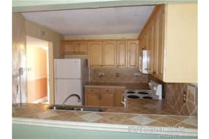 220 W 68th St, Hialeah, FL 33014, Sold 12/23/16