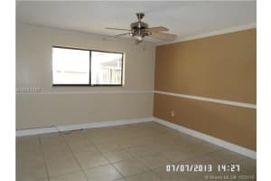 220 W 68th St, Hialeah, FL 33014, Sold 12/23/16
