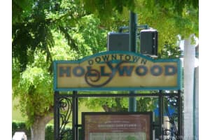 1528 Gabriel St, Hollywood, FL 33020, Sold 12/05/16