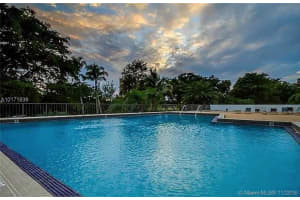 3375 N Country Club Dr, Miami, FL 33180, Sold 03/16/17