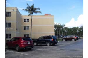 6195 NW 186th St, Hialeah, FL 33015, Sold 10/30/17