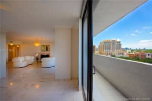 441 Valencia Ave, Coral Gables, FL 33134, Sold 02/21/17