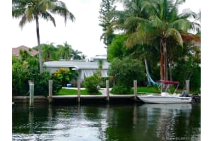 1537 SE 12th Ct, Fort Lauderdale, FL 33316, Sold 05/10/17