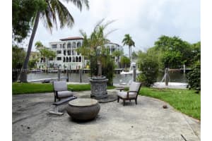 1537 SE 12th Ct, Fort Lauderdale, FL 33316, Sold 05/10/17