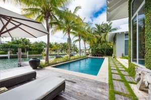 220 Knollwood Dr, Key Biscayne, FL 33149, Sold 06/13/17