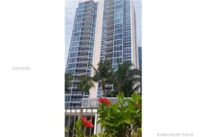 2655 Collins Ave #1012, Miami Beach, FL 33140, Sold 03/17/17