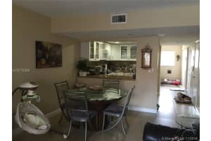 800 SW 104th Ct, Miami, FL 33174, Sold 04/14/17