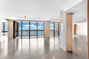 1581 Brickell Ave, Miami, FL 33129, Sold 02/10/17
