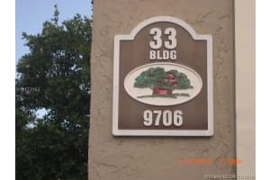 9706 Hammocks Blvd, Miami, FL 33196, Sold 01/09/17