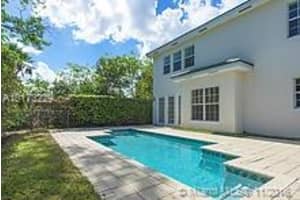 2100 SW 14th Ave, Fort Lauderdale, FL 33315, Sold 12/07/16