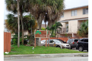 15665 SW 82nd Cir Ln, Miami, FL 33193, Sold 01/20/17