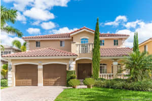 6541 SW 164th Ct, Miami, FL 33193, Sold 03/31/17