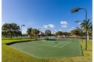 395 Leucadendra Dr, Coral Gables, FL 33156, Sold 04/06/18