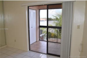 5650 W 26th Ct, Hialeah, FL 33016, Sold 03/15/17