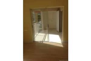 18830 NW 57th Ave, Hialeah, FL 33015, Sold 01/20/17