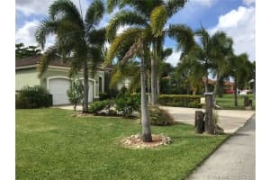 32330 SW 204th Ave, Homestead, FL 33030, Sold 12/13/16