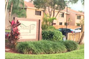 5074 S University Dr, Davie, FL 33328, Sold 05/05/17