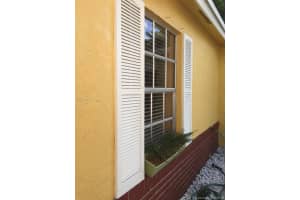 8275 NW 193rd Ln, Hialeah, FL 33015, Sold 01/30/17