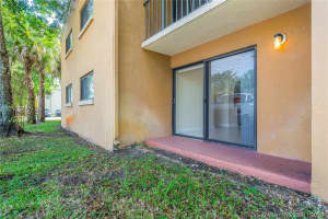 7423 SW 152nd Ave, Miami, FL 33193, Sold 12/23/16