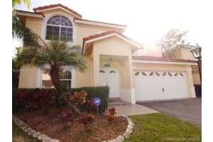 5765 NW 99th Ct, Doral, FL 33178, Sold 01/27/17