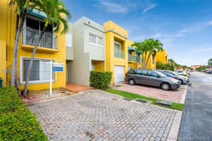 12693 NW 11th Ln, Miami, FL 33182, Sold 01/31/17
