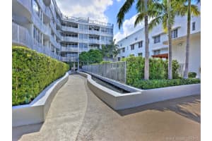 2130 Park Ave, Miami Beach, FL 33139, Sold 11/09/17