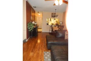10350 NW 11th St, Pembroke Pines, FL 33026, Sold 03/16/17