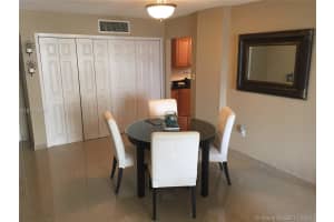 7928 West Dr, North Bay Village, FL 33141, Sold 04/17/17