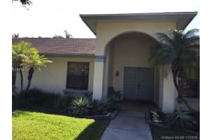 20330 NW 4 St, Pembroke Pines, FL 33029, Sold 01/26/17