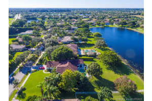 2541 SW 102nd Dr, Davie, FL 33324, Sold 03/31/17