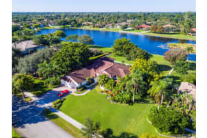 2541 SW 102nd Dr, Davie, FL 33324, Sold 03/31/17