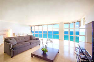 6423 Collins Ave, Miami, FL 33141, Sold 02/27/17