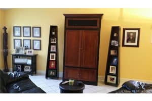 9356 NW 53rd St, Sunrise, FL 33351, Sold 02/01/17