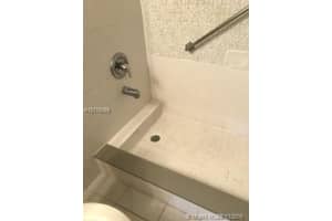 16465 NE 22nd Ave, Miami, FL 33160, Sold 01/10/17