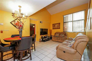 2765 W 60th Pl, Hialeah, FL 33016, Sold 12/23/16