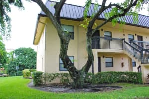 9389 NW 1st Ct, Pembroke Pines, FL 33024, Sold 02/28/17