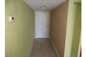 4550 W 16th Ave, Hialeah, FL 33012, Sold 03/31/17